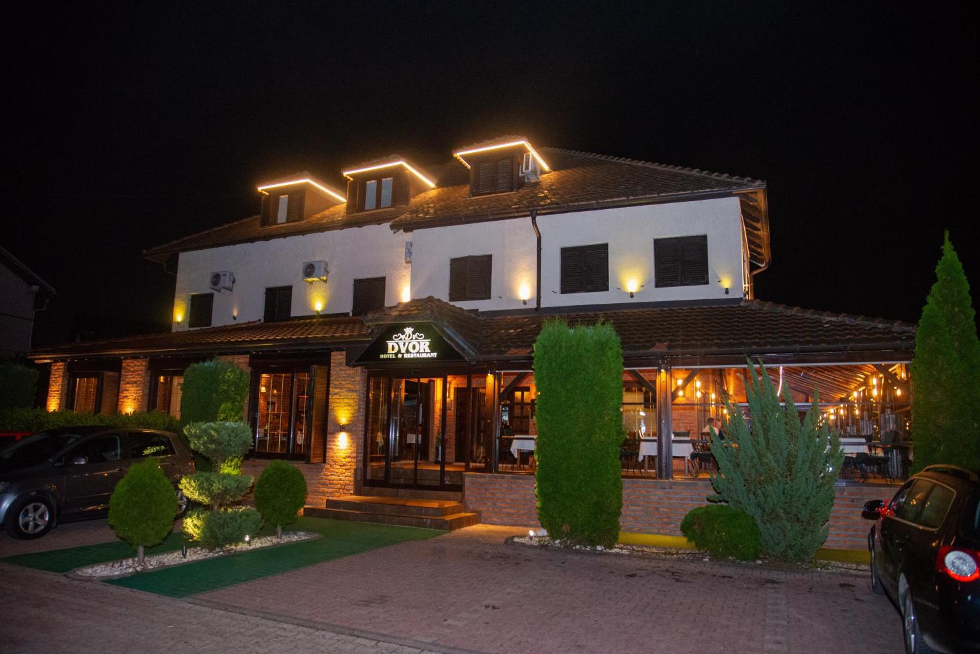 Hotel Dvor Bijelo Polje Exterior foto